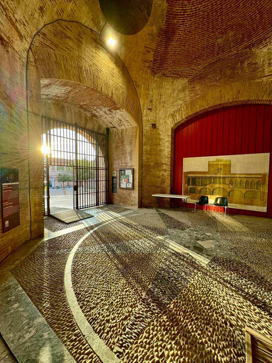 Vue de l'accrochage de Nadia BODNAR à Perpignan